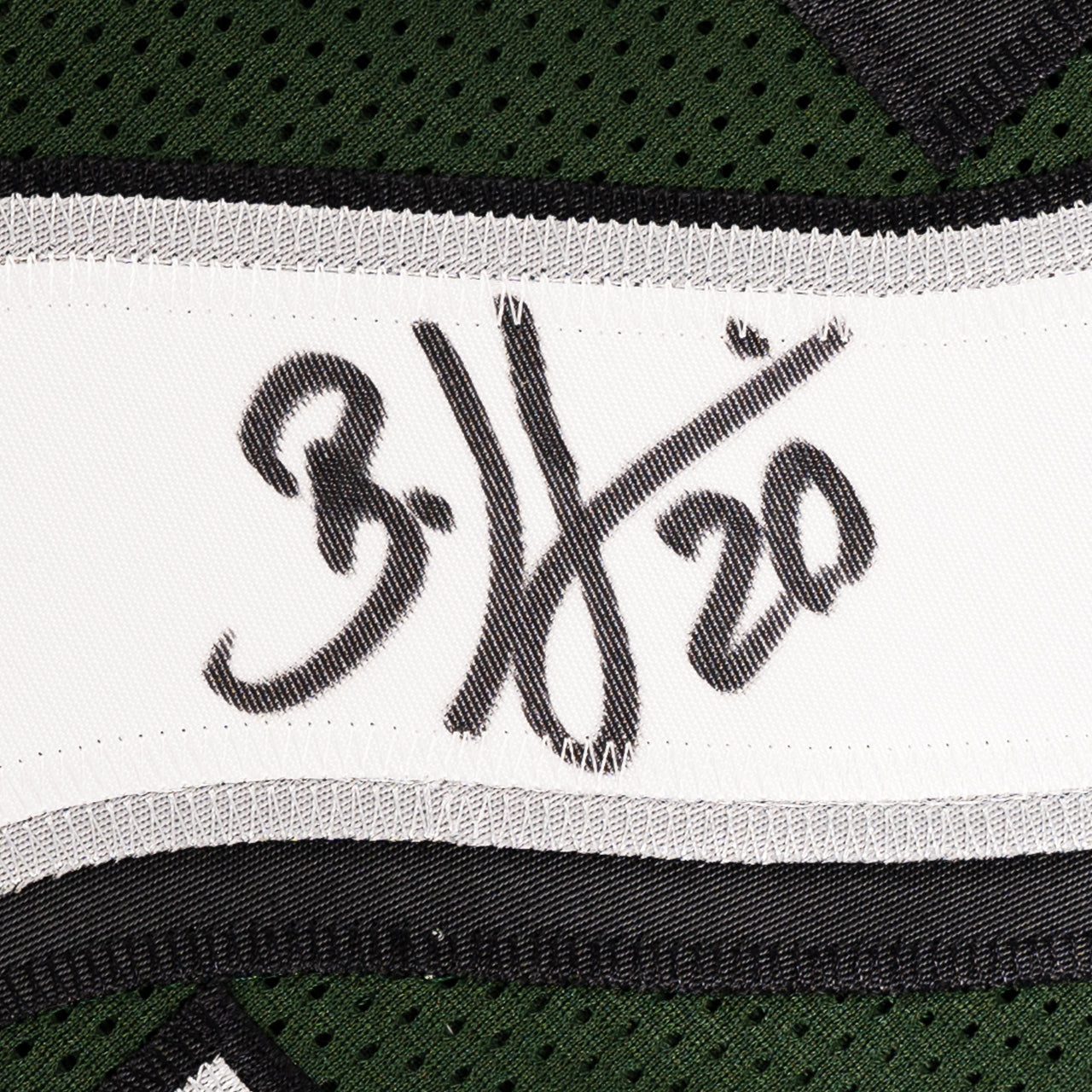 Brian Dawkins Signed Jersey - The Real Autograph