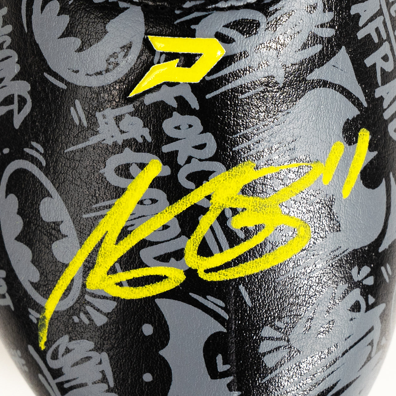 Le'Veon Bell Signed Batman Phenom Cleat