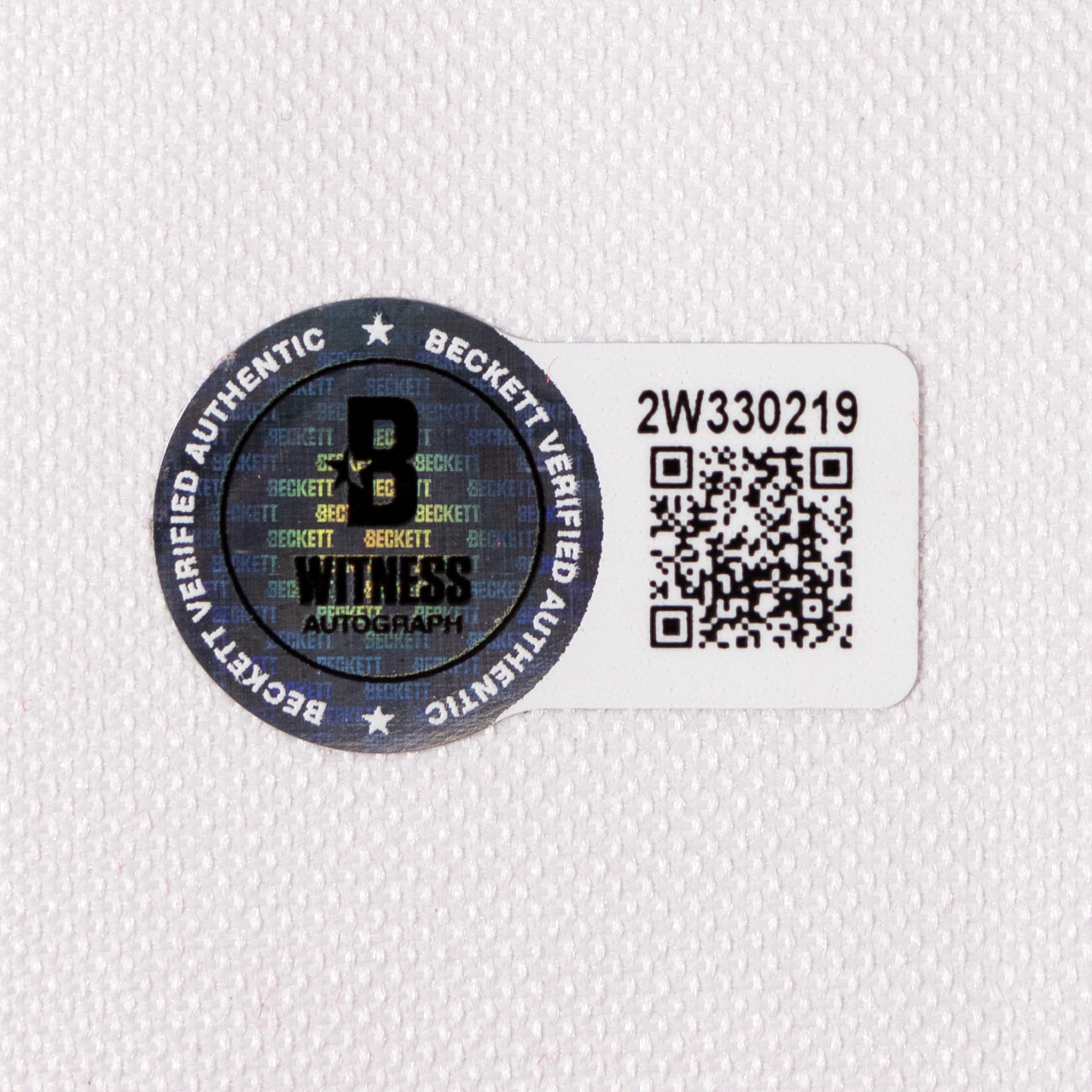 Travis Kelce Signed Jersey - The Real Autograph