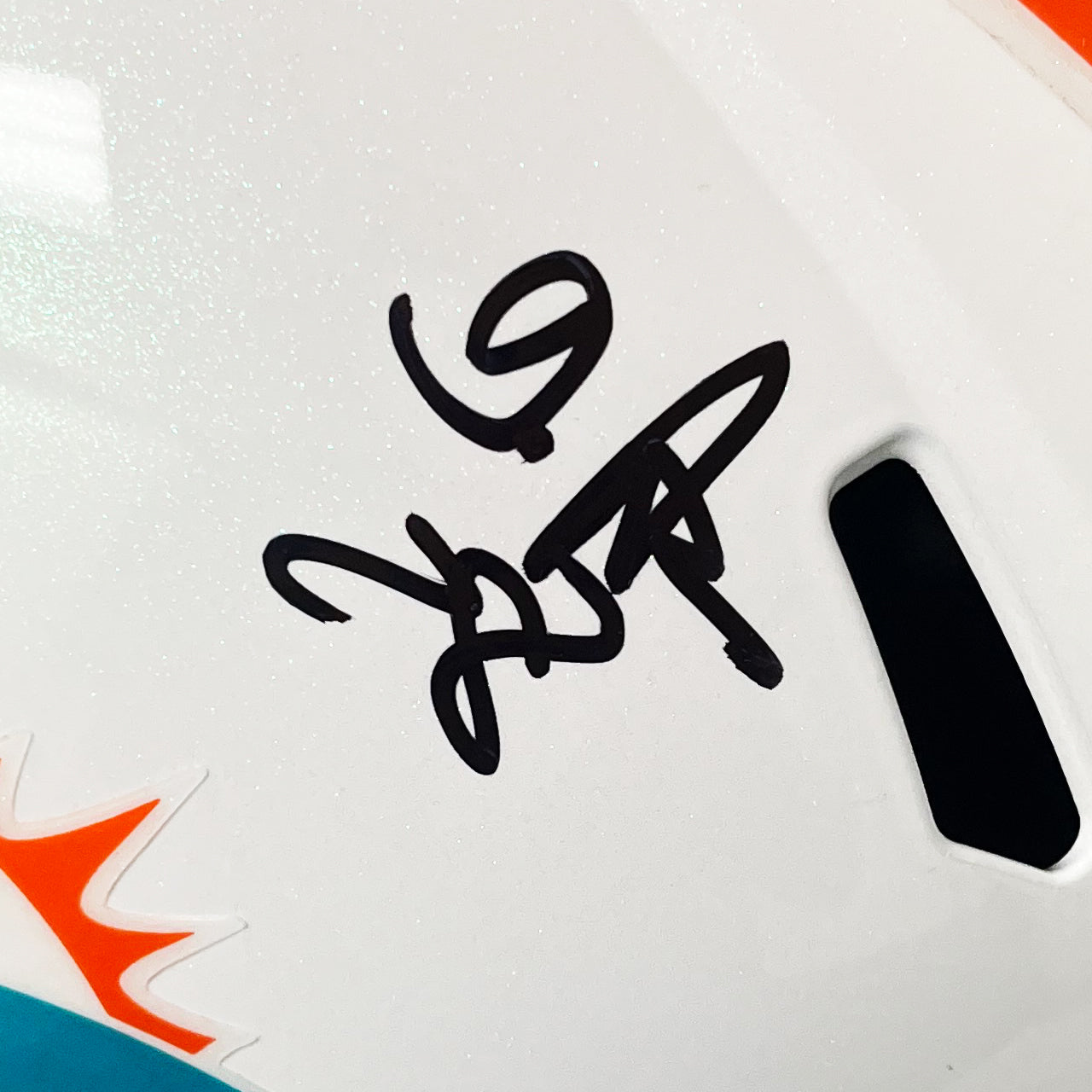 De'Von Achane Signed Dolphins Speed Full Size Replica Helmet