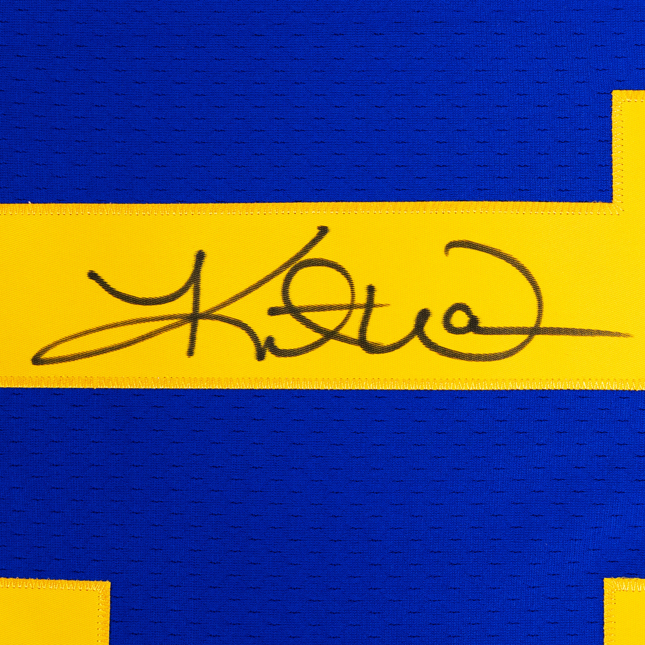 Kurt Warner Signed Rams Mitchell & Ness Replica Jersey
