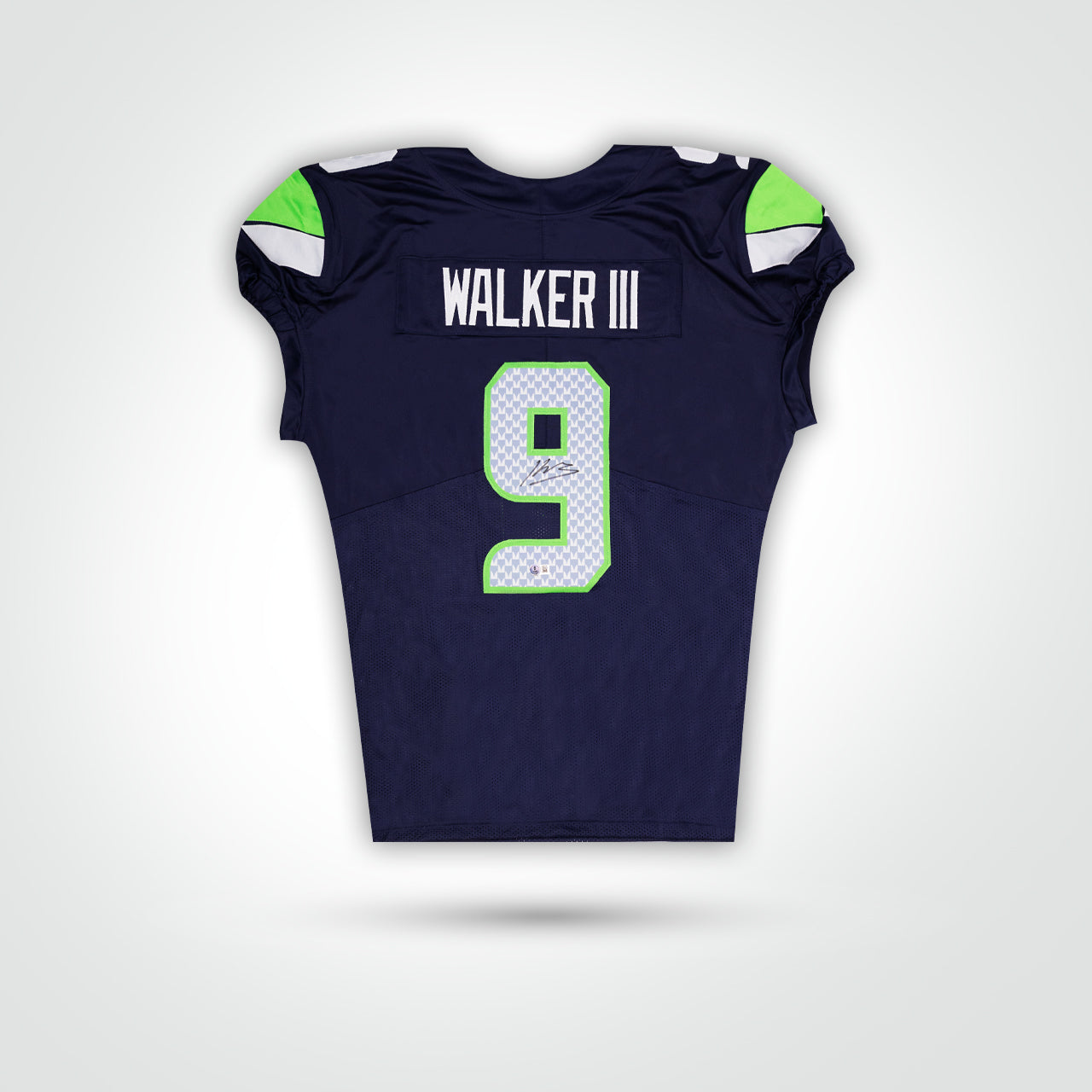Kenneth Walker III Signed Jersey