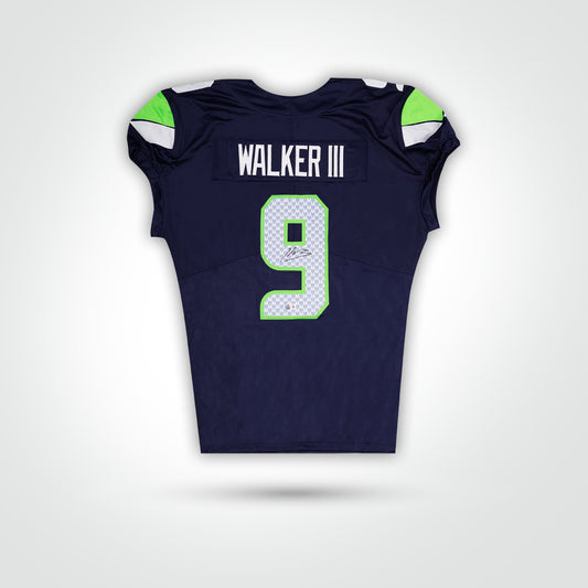 Kenneth Walker III Signed Jersey