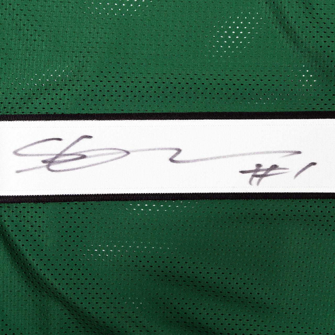 Sauce Gardner Signed Jersey