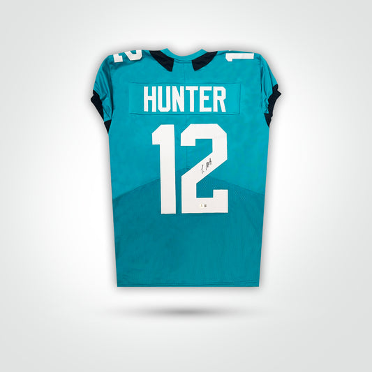 Travis Hunter Signed Jersey - The Real Autograph