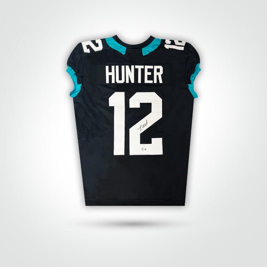 Travis Hunter Signed Jersey - The Real Autograph